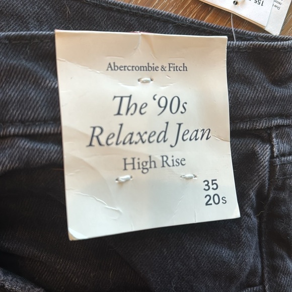 NWT Abercrombie & Fitch 90s high rise relaxed Jean womens 35/20’s distressed - Picture 4 of 12
